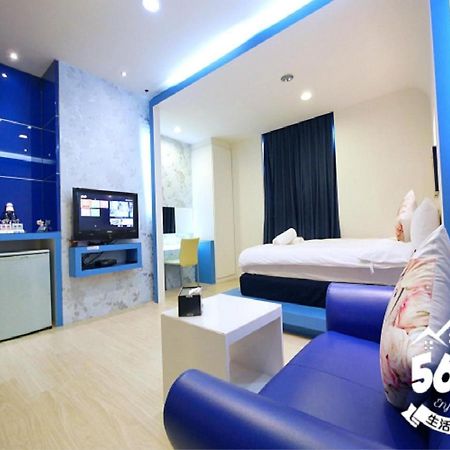 85 Pries Apartment Kaohsiung Exterior photo