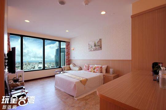 85 Pries Apartment Kaohsiung Exterior photo